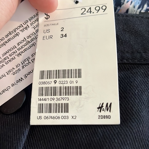 H & M Black Denim Mini Skirt with Buttons-Size 2 - Picture 5 of 5